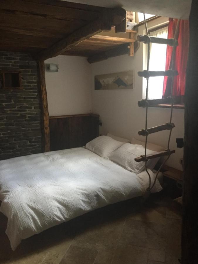 Chalet Gorret Cheneil Valtournenche Εξωτερικό φωτογραφία